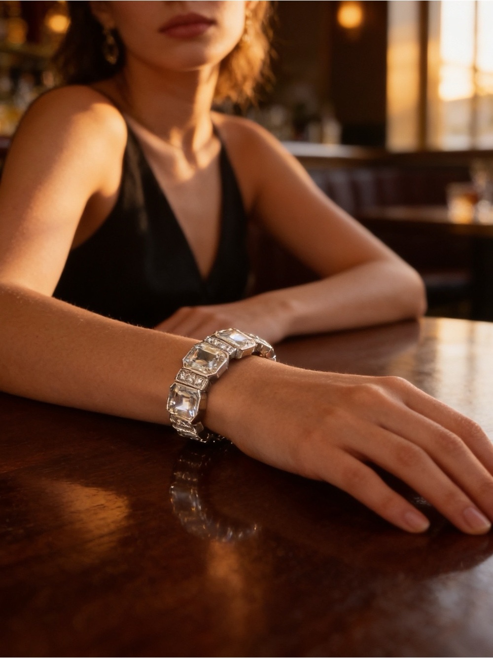Silver w/Crystal Oval Stretch Bracelet